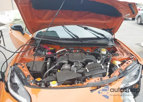 2023 Toyota Gr86 10Th Anniversary Special Edition z USA, uszkodzony, nr VIN JF1ZNBG19P9755789